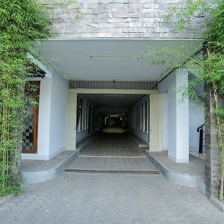 Reddoorz Near Sukajadi Hotell Bandung Exteriör bild